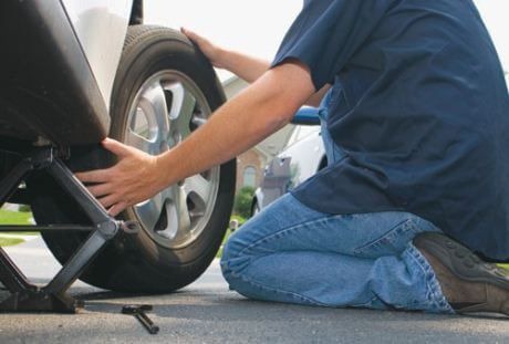 Cómo cambiar las ruedas del coche